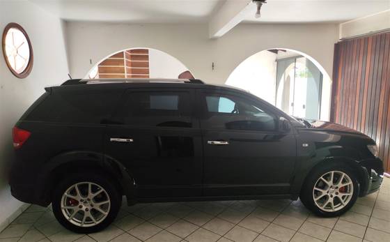 DODGE JOURNEY 3.6 RT AWD V6 GASOLINA 4P AUTOMÁTICO DODGE JOURNEY 3.6 RT AWD V6 GASOLINA 4P AUTOMÁTICO